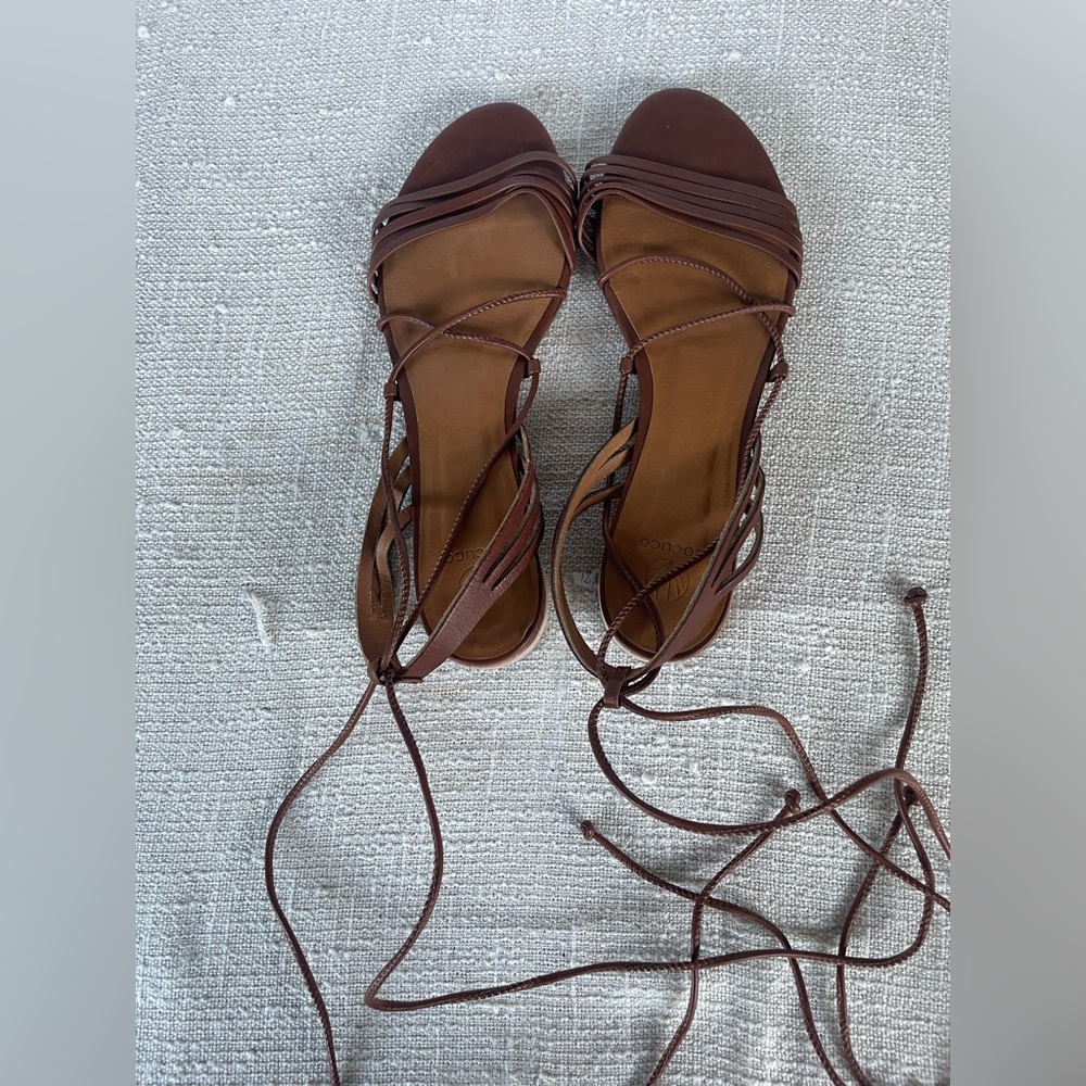 COCLICO Brown Lace-Up Sandals